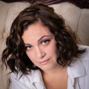 Meet your Posher, Sabrina